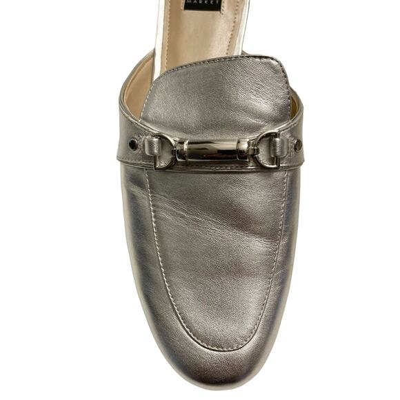 WHBM Silver/Metallic Flat Slip-on Loafer “Pippa” size 7M 🪙 - Picture 4 of 7